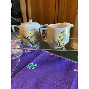 Vintage 1940s Weil Ware Blossom Ceramic Creamer And Sugar Bowl With Lid